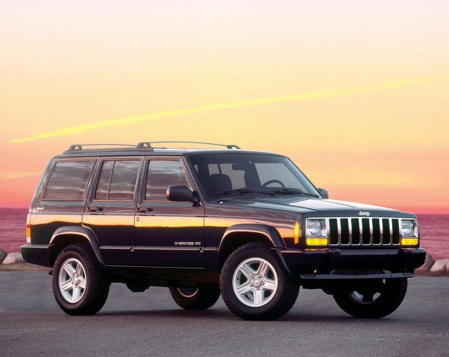  Jeep Cherokee 1997 года  (фото 3 из 17)